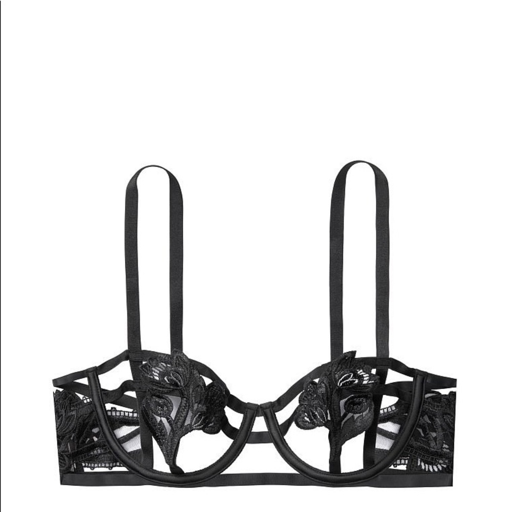 Victoria’s Secret embroidered bra